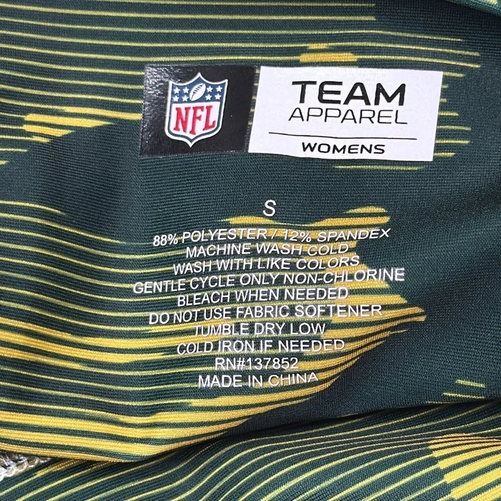 NFL Green Bay Packers Green Camo Leggings Size Small